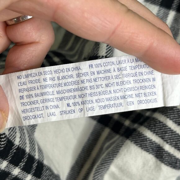 FOREVER 21 Women Off -White & Black Regular Fit Checked Casual Fit Size M # 704 - Picture 12 of 12